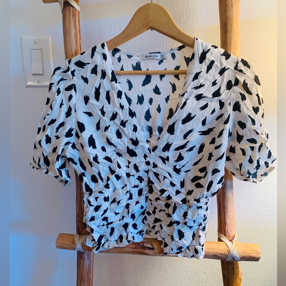 Stradivarius Short Sleeved Cinched Blouse